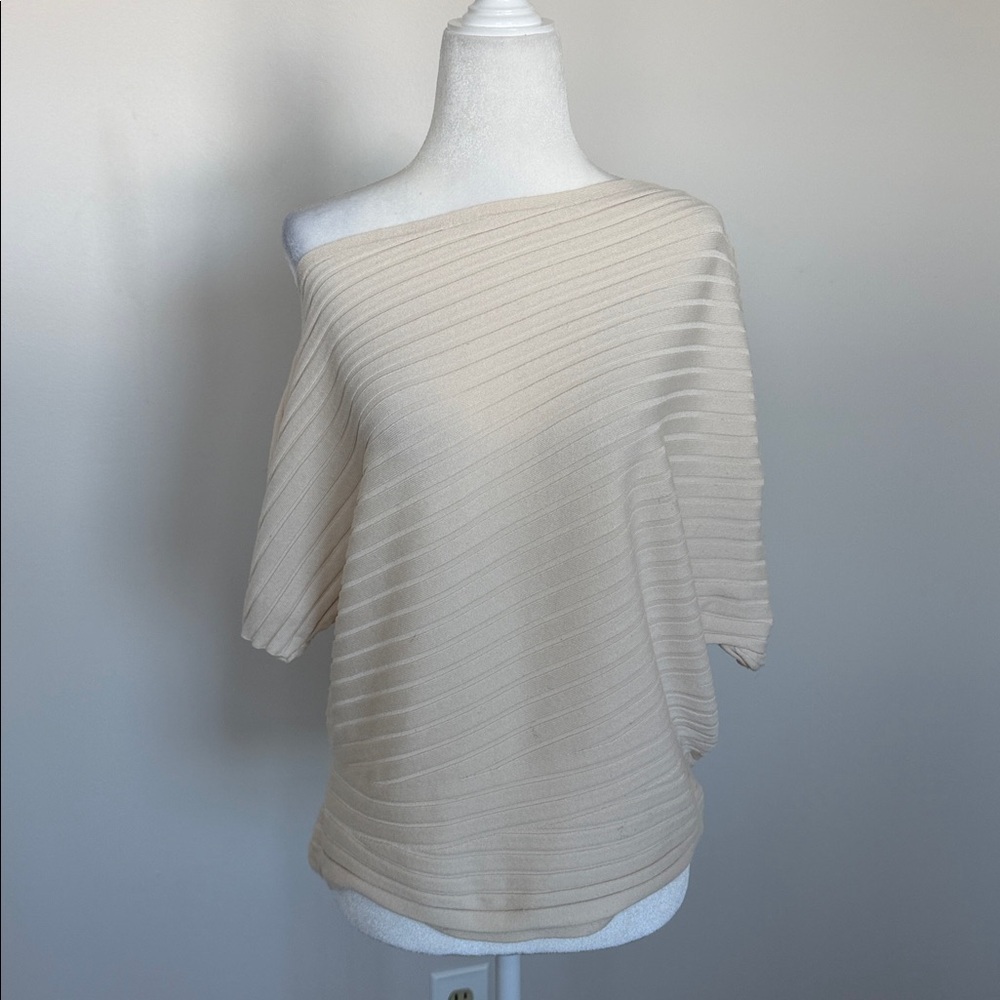 Banana Republic off the shoulder Cream Ribbed Women's Top size LRG